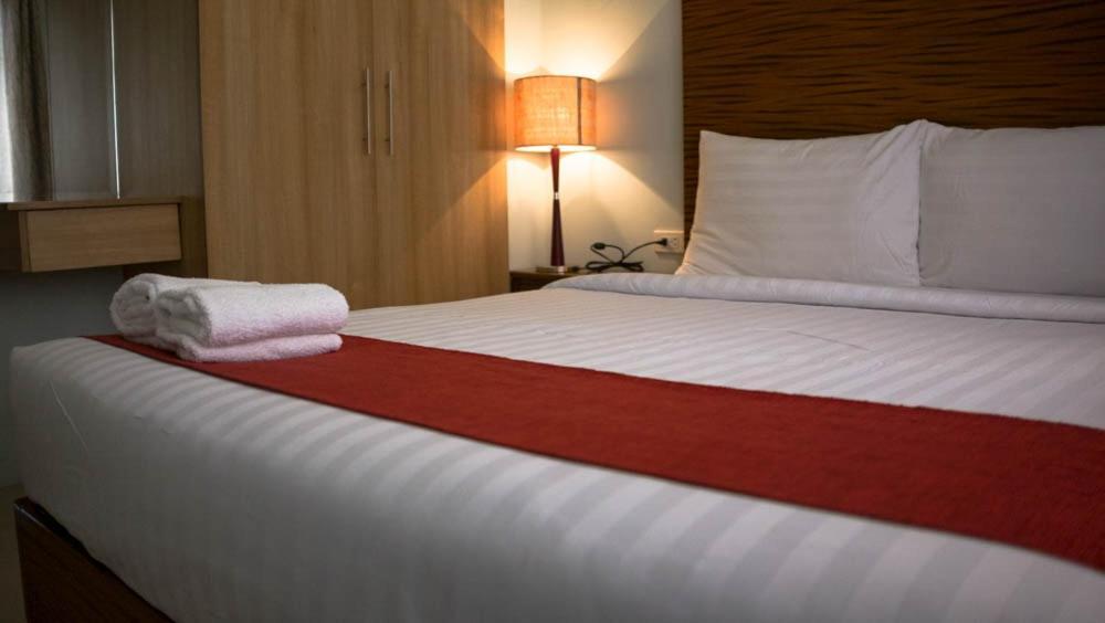 Sebastien Hotel Lapu-Lapu City Eksteriør bilde